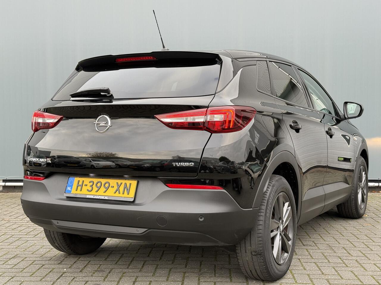 Opel Grandland X BWJ 2020 1.2 131 PK Turbo 120 Jaar Edition 74.000KM! CLIMA | CRUISE | APPLE CARP. | ANDROID AUT. | PRIV. GLAS | PDC | LMV | MULTIFUNCT. STUURWIEL