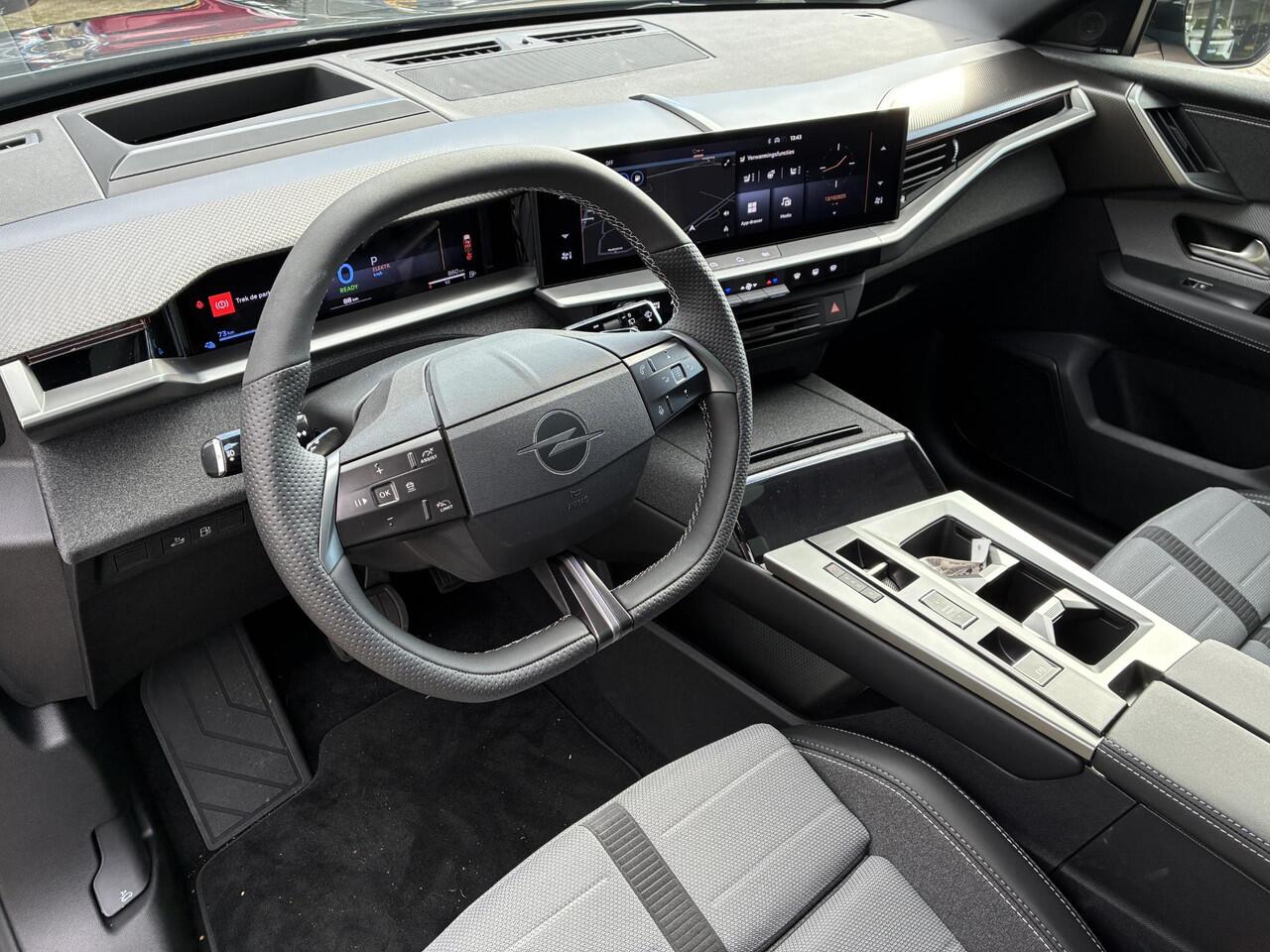 Opel Grandland 1.6 Turbo Plug-in-Hybrid GS | ECC | Panoramisch glazen schuifdak | Comfort Plus Pakket | Technologie Plus Pakket | 7,4Kw Boordlader | 20" LM-Velgen