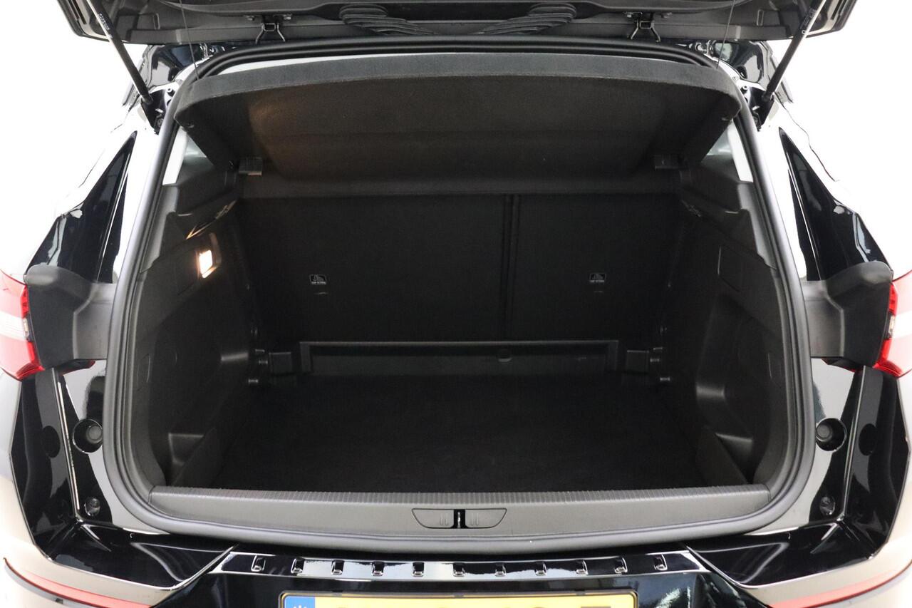 Opel Grandland 1.2 Turbo GS 130pk | Navigatie | Climate Control | Camera | Cruise Control | LED Verlichting | Parkeersensoren | Getint glas | Lichtmetalen velgen