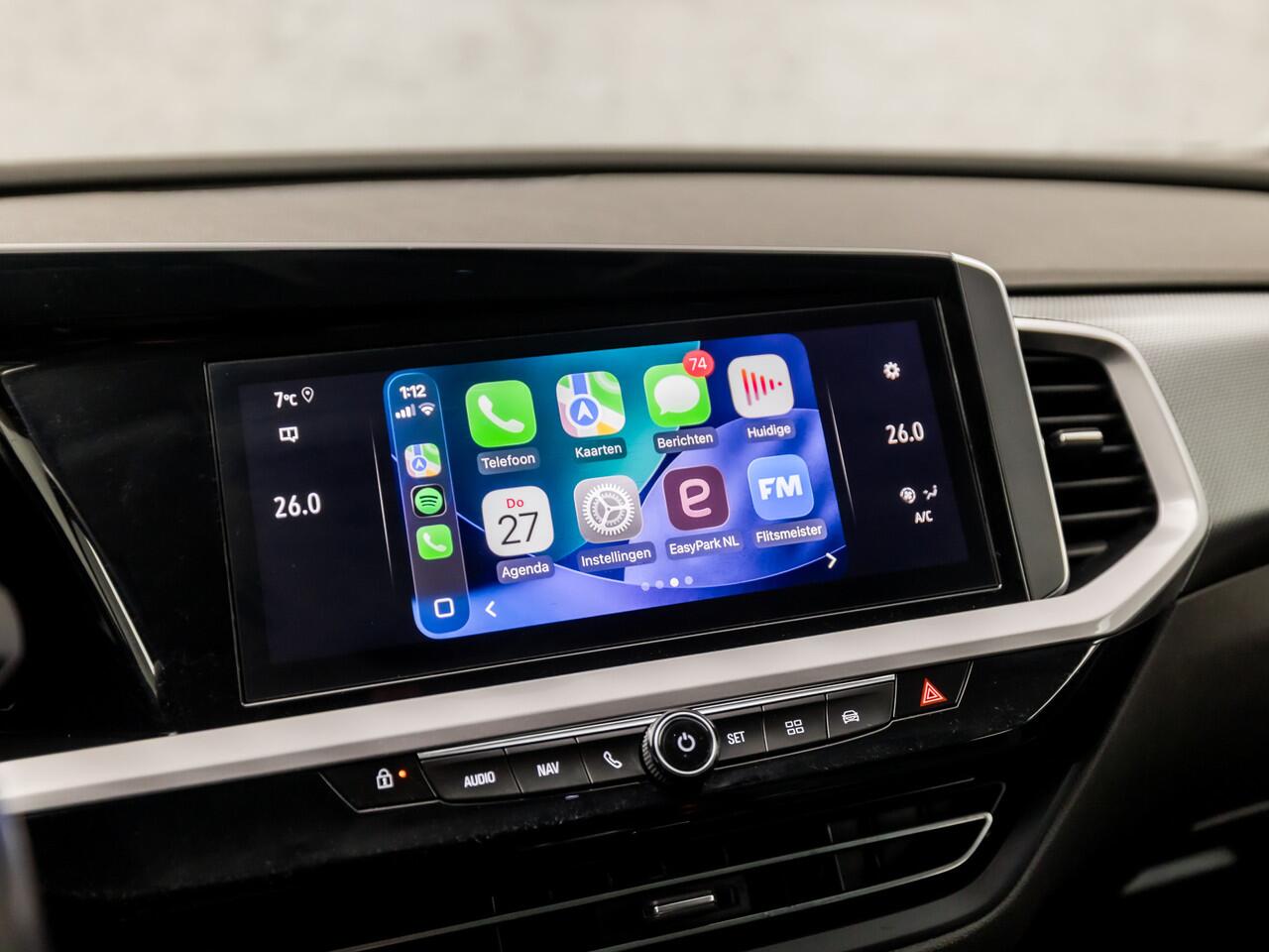 Opel Grandland 1.2 Turbo Elegance Sport Automaat (VIRTUAL COCKPIT, APPLE CARPLAY, GROOT NAVI, 360 CAMERA, SPORTSTOELEN, LEDER, LANE ASSIST, NIEUWE APK, NIEUWSTAAT)