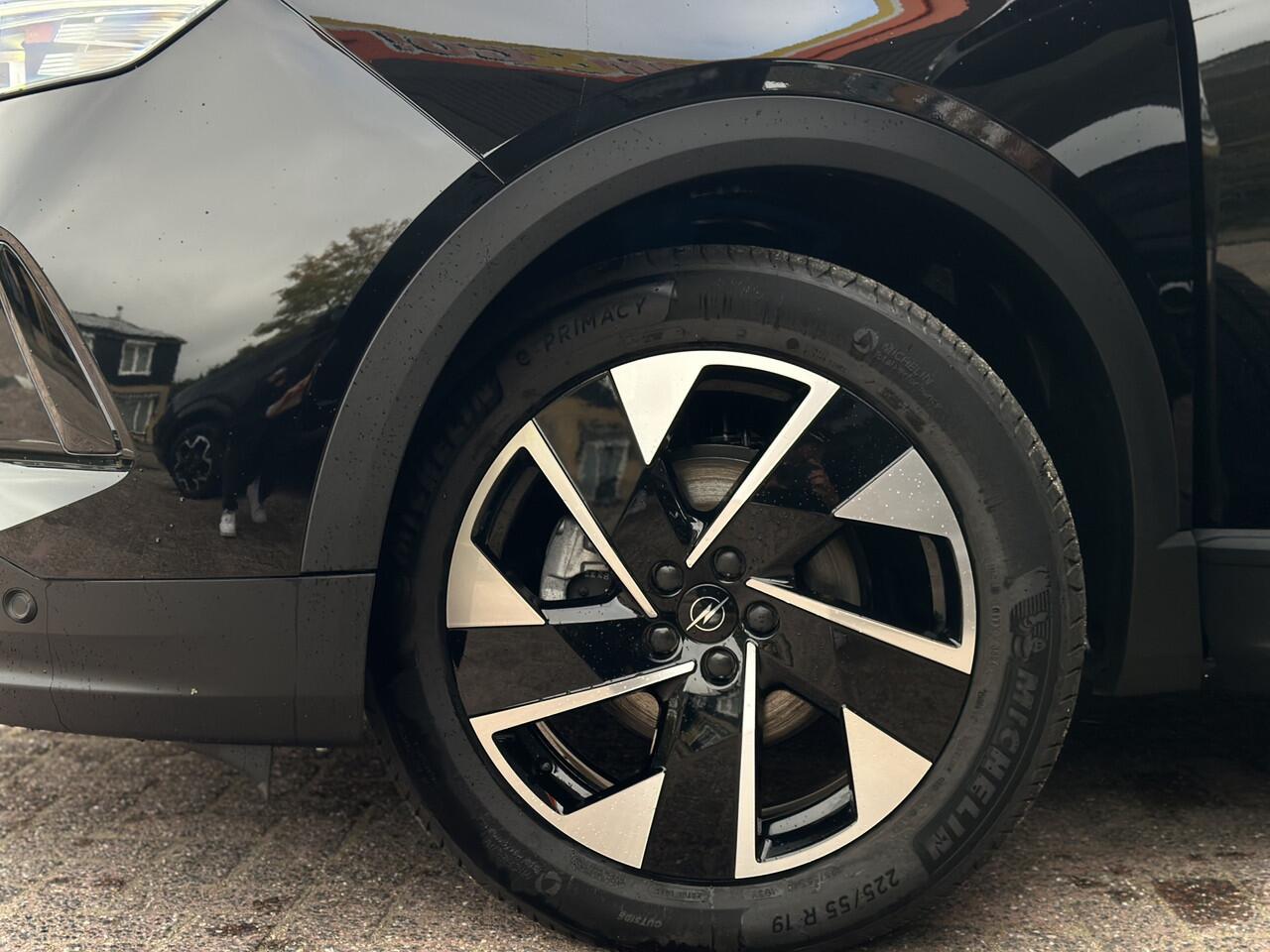 Opel Grandland 1.2 Turbo Hybrid GS Stoel+Stuurverwarming/Camera/Navigatie.