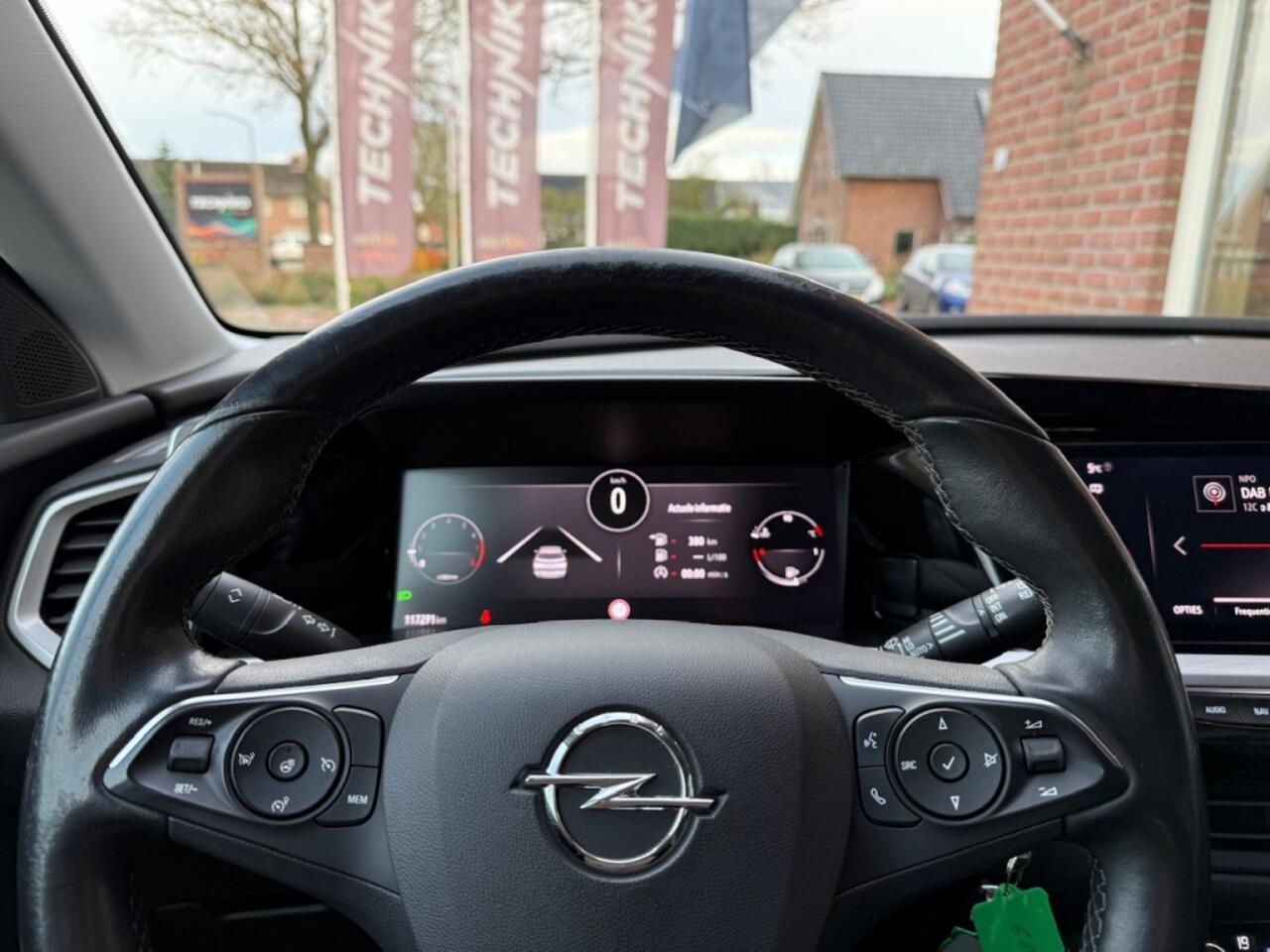 Opel Grandland 1.2 Turbo Bns Eleg 131PK TREKHAAK / STOEL&STUUR VERW. / CAMERA /