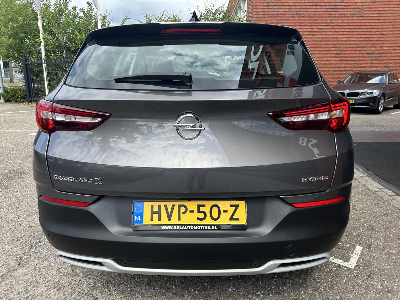 Opel Grandland 1.6 Turbo Hybrid Business Elegance PHEV // NAVI + CARPLAY // CLIMA // PDC // CAMERA // ELEK. KOFFERKLEP