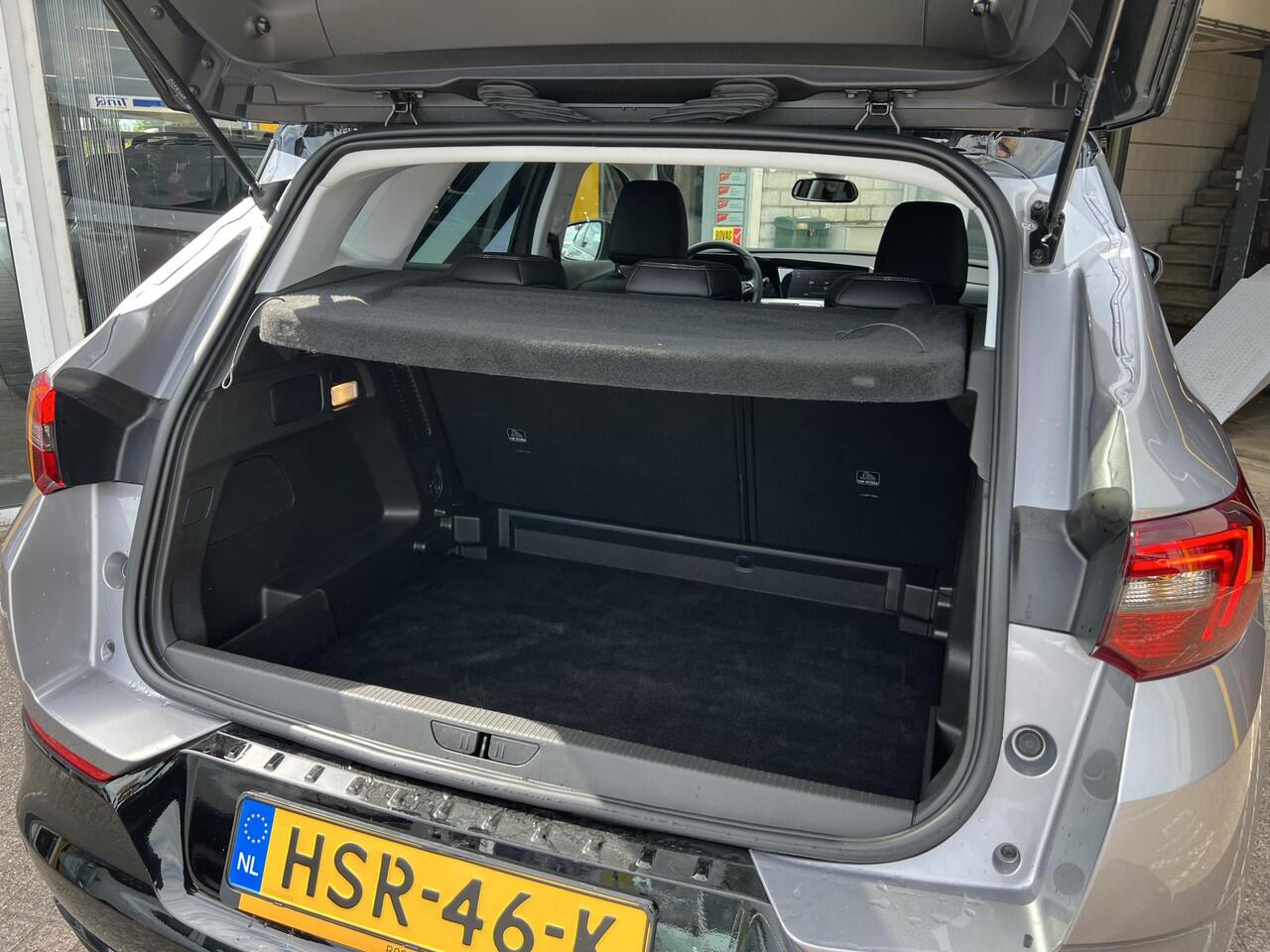 Opel Grandland 1.2 Turbo GS | Rondom zicht camera | Navigatie | Climate Control | DAB | LED | Cruise Control | Lichtmetaal |