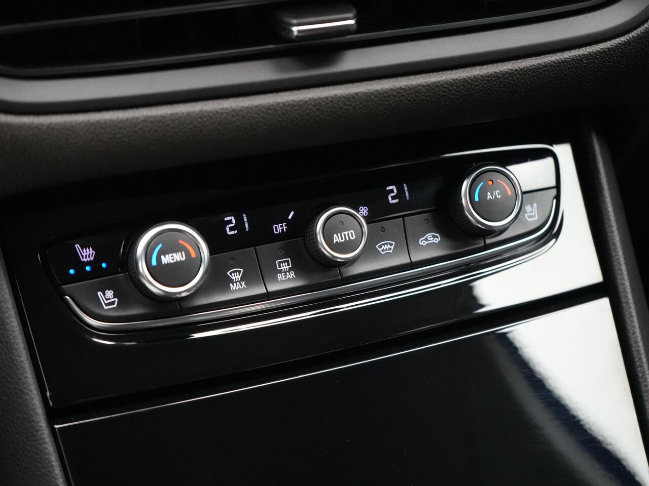 Opel Grandland 1.6 Turbo Ultimate Facelift Plug In Hybrid 224pk Dealer O.H PHEV | Adaptive Cruise | Standkachel | Lederen Sportstoelen Ventilatie & Memory | 360 Camera | Apple Carplay | Blis | Navigatie | Virtual | DAB |