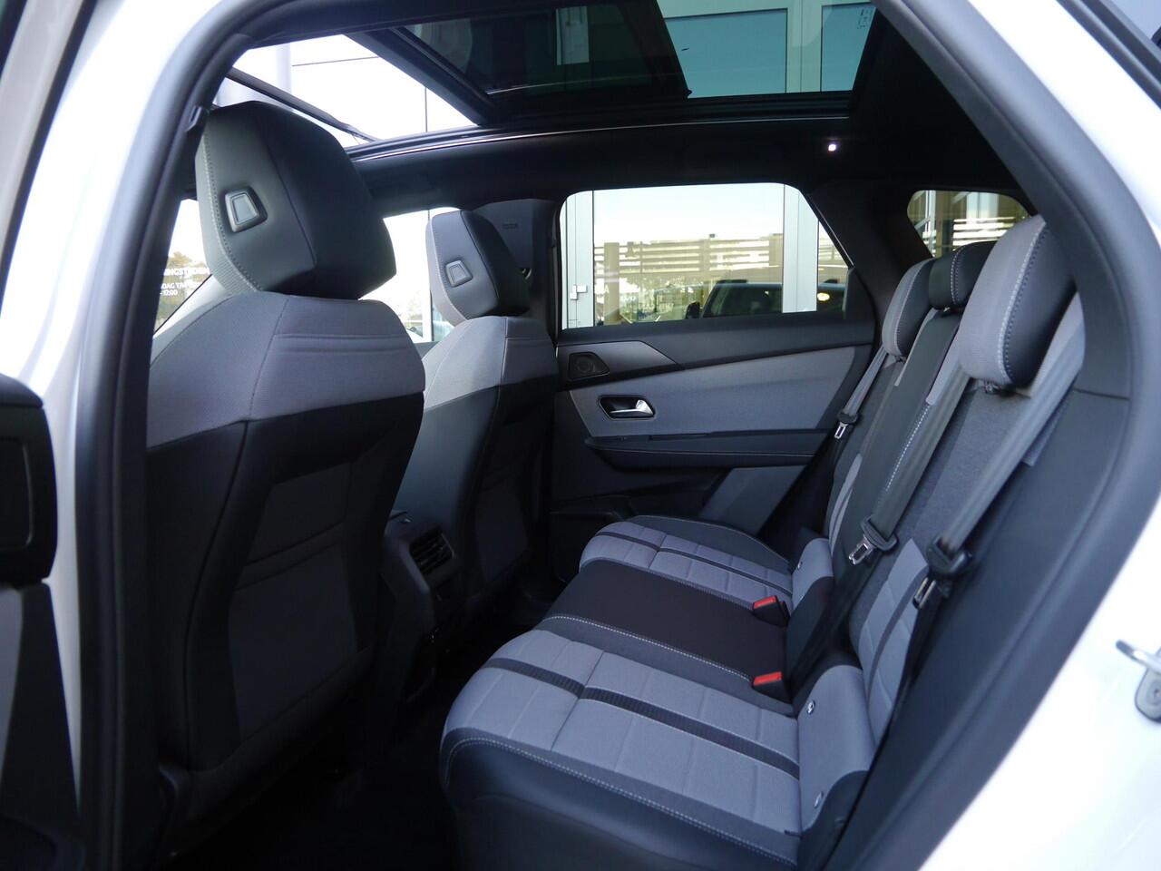 Opel Grandland 1.2 Turbo Hybrid Business Edition | Automaat | Nieuwe auto | Panoramadak | Full led | Head up display | Camera rondom | Premium audio