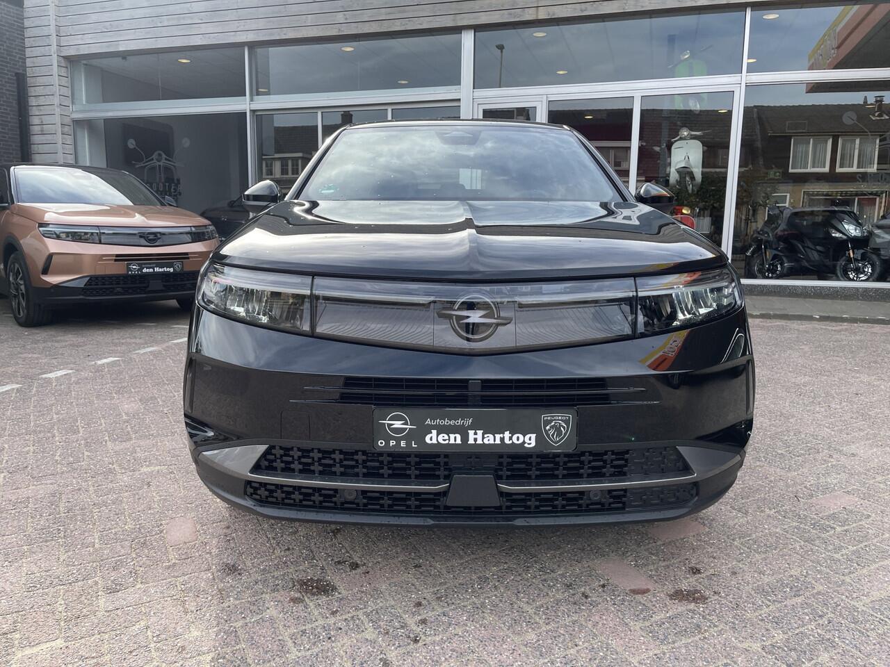 Opel Grandland 1.2 Turbo Hybrid Edition 19 inch/Navi/Dodehoek sensor/Stoel+stuurverwaring.