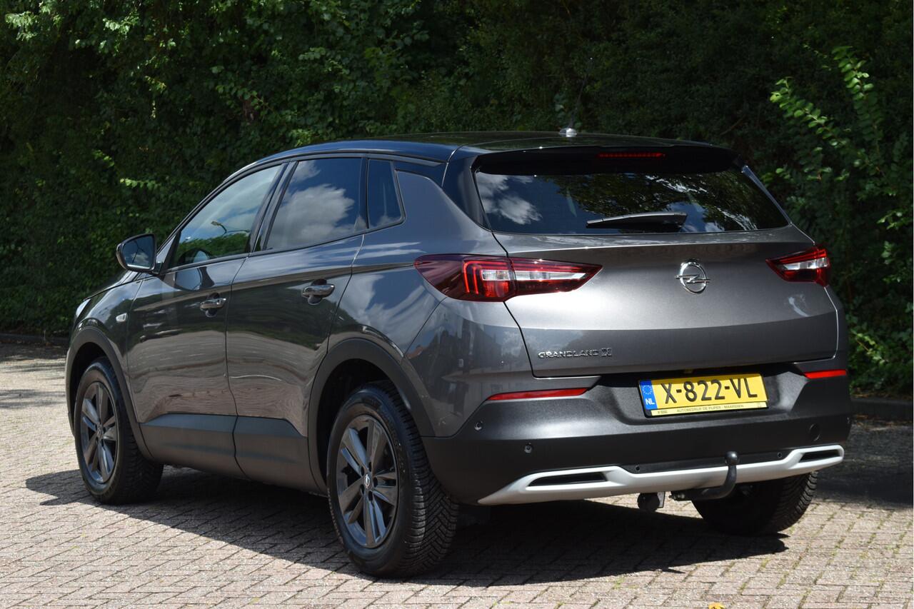 Opel Grandland 1.2 Turbo Elegance 131 PK Winter pakket | DAB | Carplay / Androidauto | Stoelverwarming 4x | Camera | Trekhaak | 4-Seasons | LED verlichting