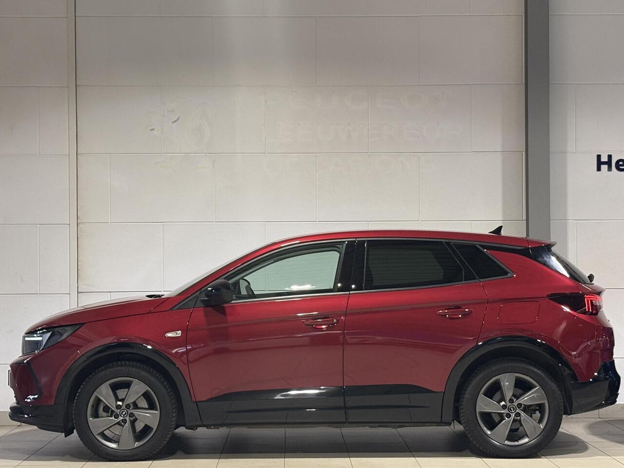 Opel Grandland GS 1.6 PHEV 225pk Hybrid e-EAT8 | ADAPTIVE CRUISE | AGR-COMFORTSTOEL | 360° CAMERA | DODEHOEK WAARSCHUWING | ISOFIX |