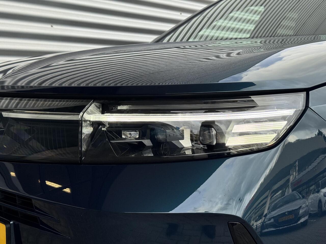 Opel Grandland 1.6 HYbrid PHEV 195pk e-DCS7 GS | FOCAL | AGR STOELEN | NAVI | 360° CAMERA | PANO DAK |