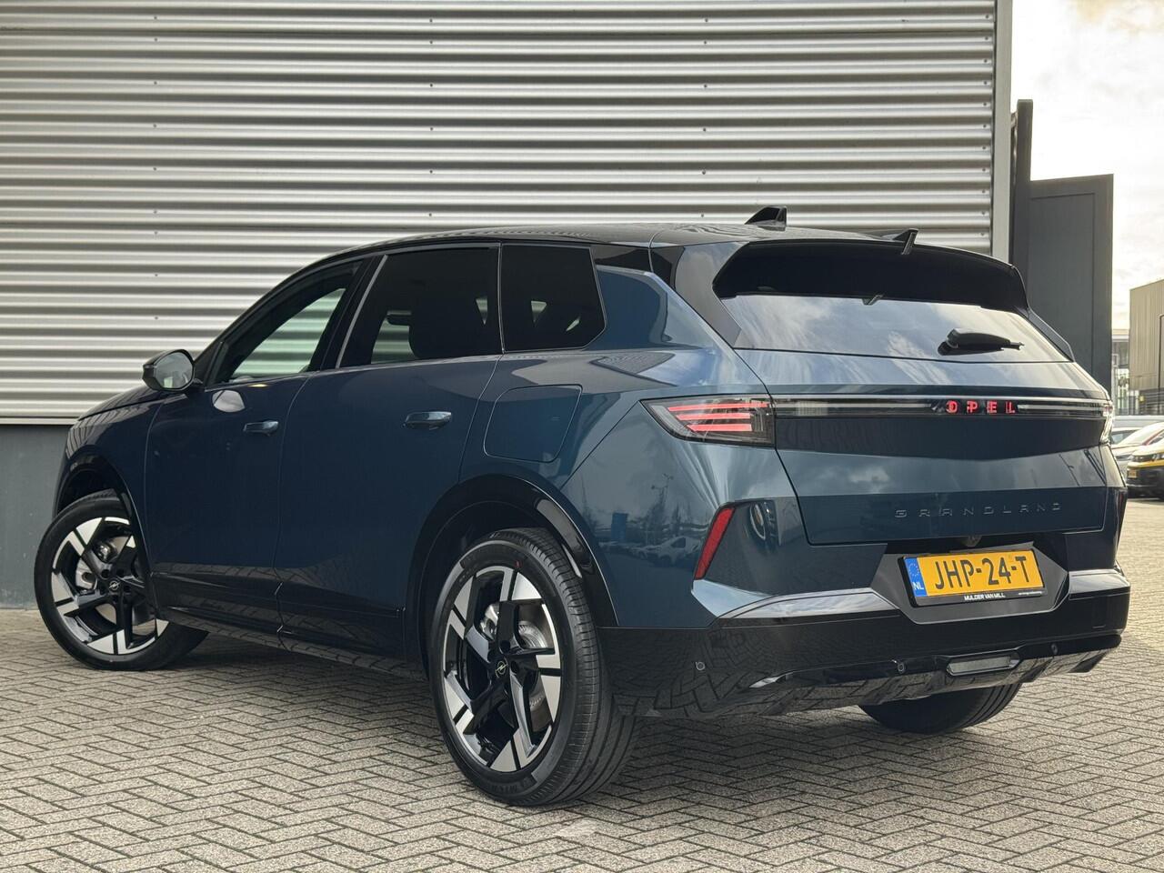 Opel Grandland 1.6 HYbrid PHEV 195pk e-DCS7 GS | FOCAL | AGR STOELEN | NAVI | 360° CAMERA | PANO DAK |