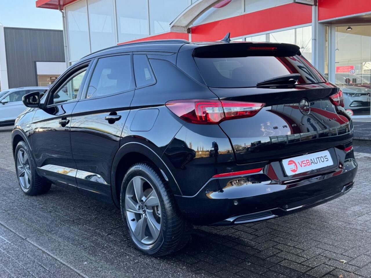 Opel Grandland 1.6 TURBO PHEV PLUG-IN HYBRIDE AUT . NAVI CAMERA CARPLAY LED