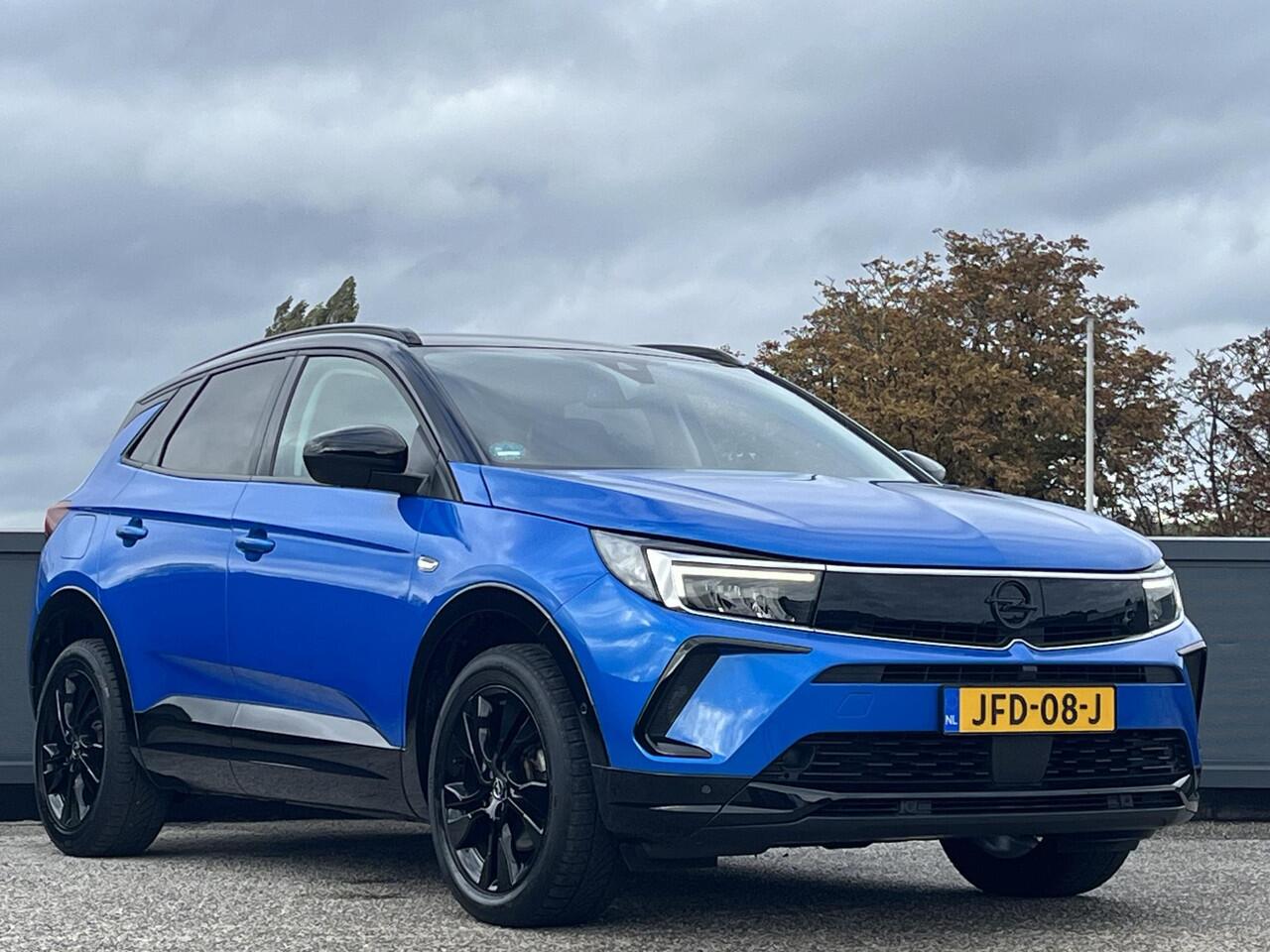 Opel Grandland GS 1.2 Turbo 130pk EAT8 | AGR-STOELEN | NAVI | STOEL- EN STUURVERW. | ISOFIX | FULL LED | CAMERA |