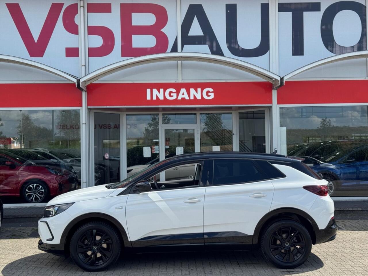 Opel Grandland 1.2 TURBO AUT. GS-LINE FACELIFT LED NAVI CAMERA CARPLAY AIRCO LMV PDC