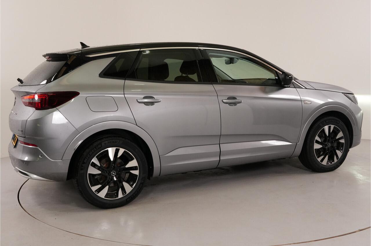 Opel Grandland 1.6 Turbo 225 pk PHEV | Ultimate | Adap. Cruise | 360 Camera | Keyless | El. achterklep | Dodehoek | Inparkeer |