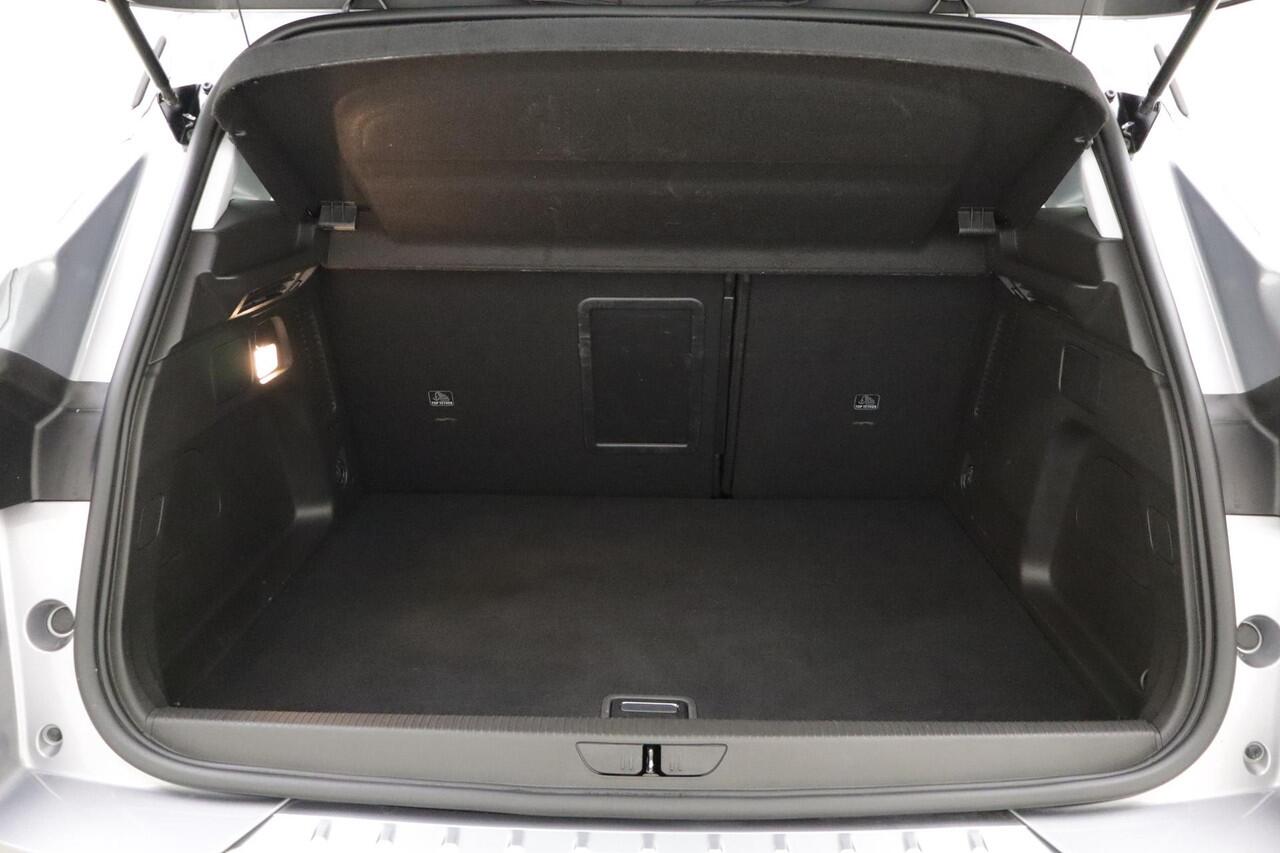 Opel Grandland 1.6 Turbo 225pk Automaat Plug-In Hybrid GS | Navigatie | Lederen bekleding | Stoelverwarming & ventilatie | Adapt. Cruise control | Camera | Keyless | Lichtmetalen velgen