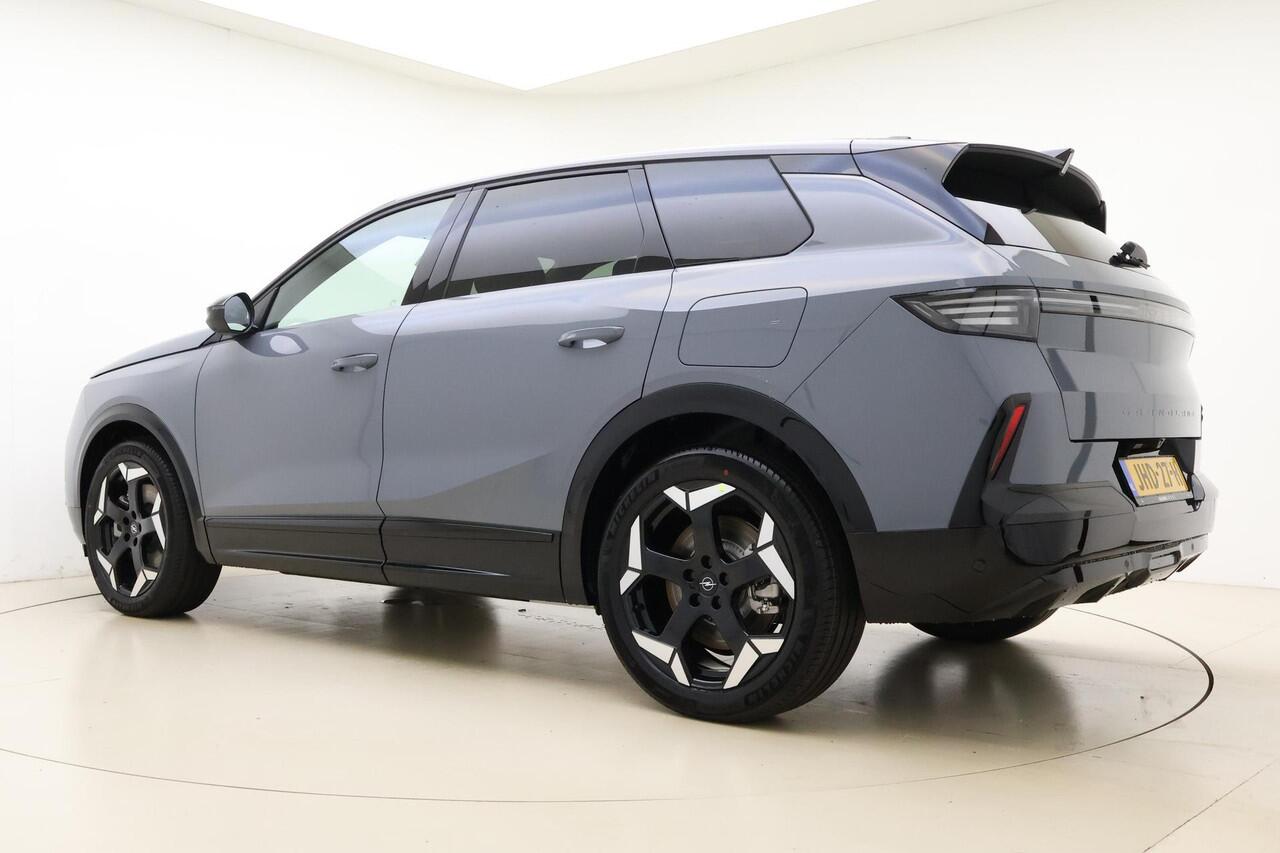 Opel Grandland Electric Ultimate AWD 73 kWh | LED matrix | 4-WD aandrijving | Lederen bekleding | Stoelmassage + geheugenstoel | Panoramadak | Camera's rondom | Navigatie | Full option