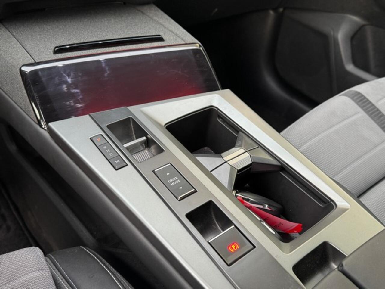 Opel Grandland 1.2 Turbo 145PK Hybrid GS met Navi/Camera, Winterpakket, AGR, 19inch, Full LED