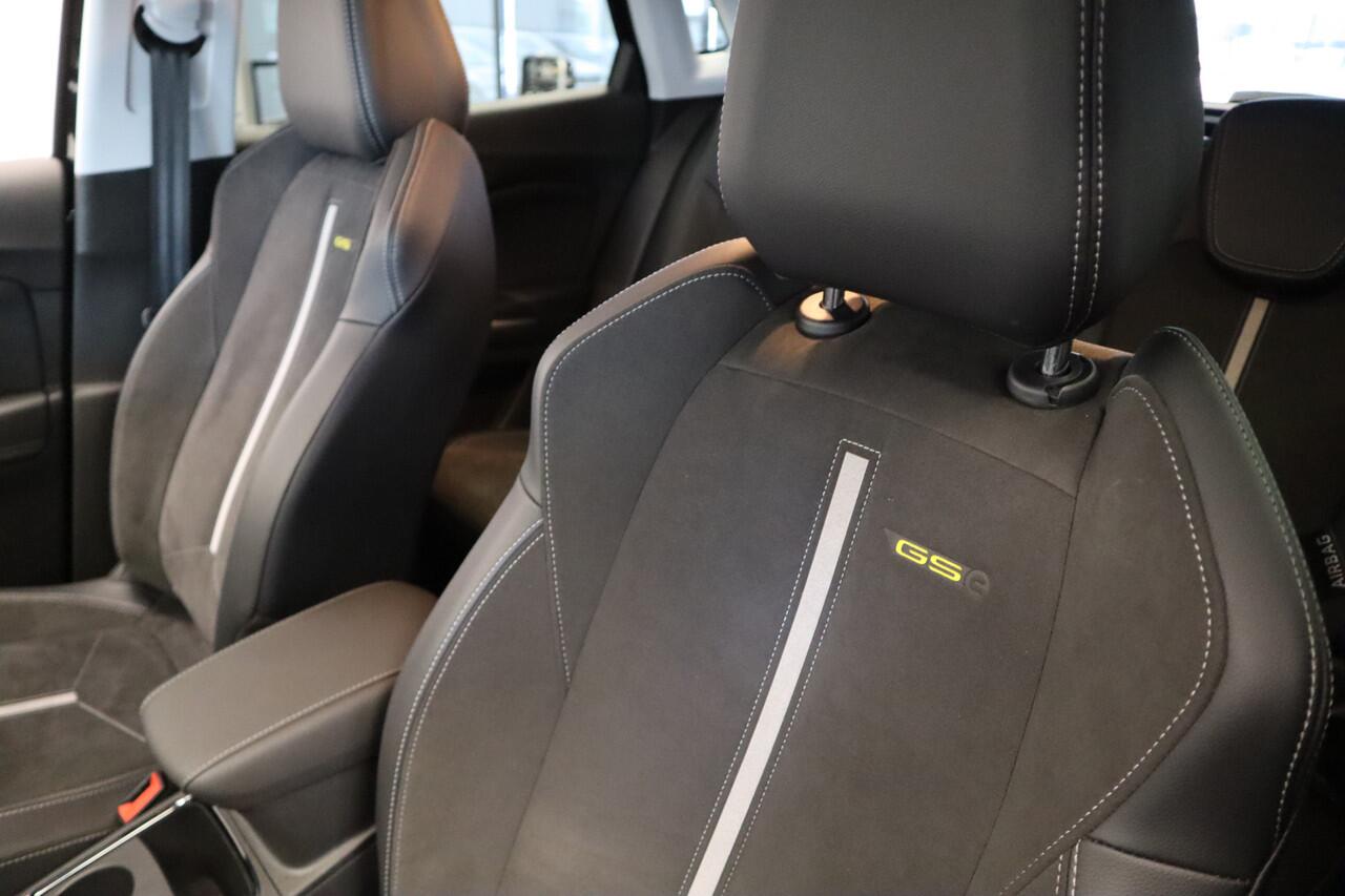 Opel Grandland 1.6 Turbo Plug-In Hybrid 4x4 GSe Cruise/Climate Blindspot PDC Keyless Entry/Go 300PK! 24 maanden garantie mogelijk (*vraag naar de voorwaarden)