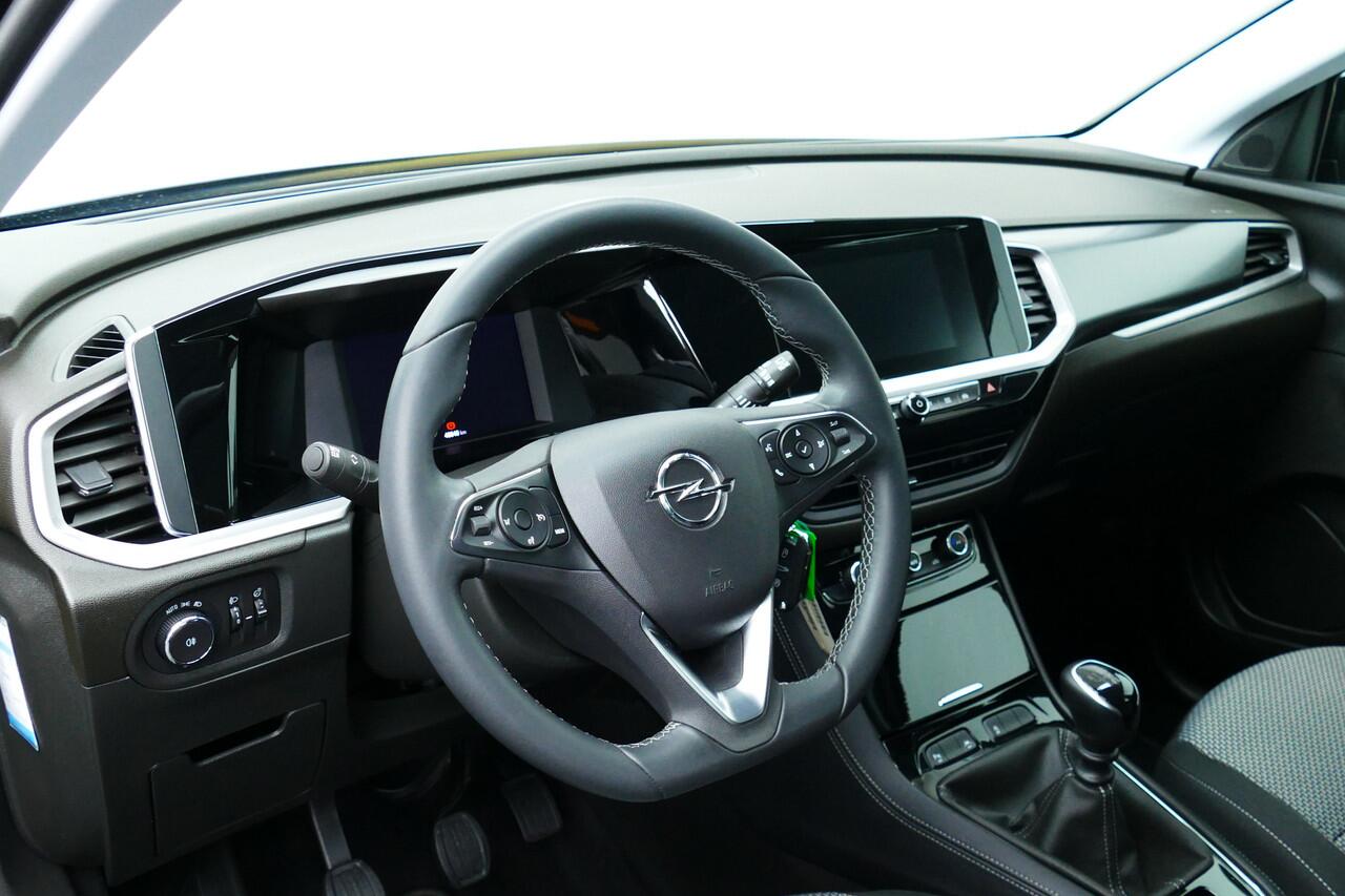 Opel Grandland 1.2 130pk Turbo Edition. Carplay/Android Navi, Clima, Cruise, 17"LMV, Haak 1400kg
