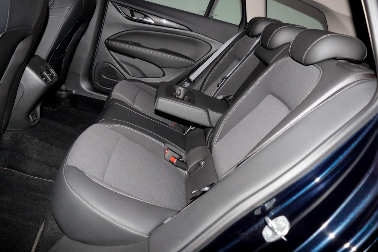 Opel INSIGNIA Sports Tourer 1.5Turbo Aut. EXECUTIVE Business KEYLESS | LANE.ASS | CAMERA | NAVI | CARPLAY | DARK MOON BLUE