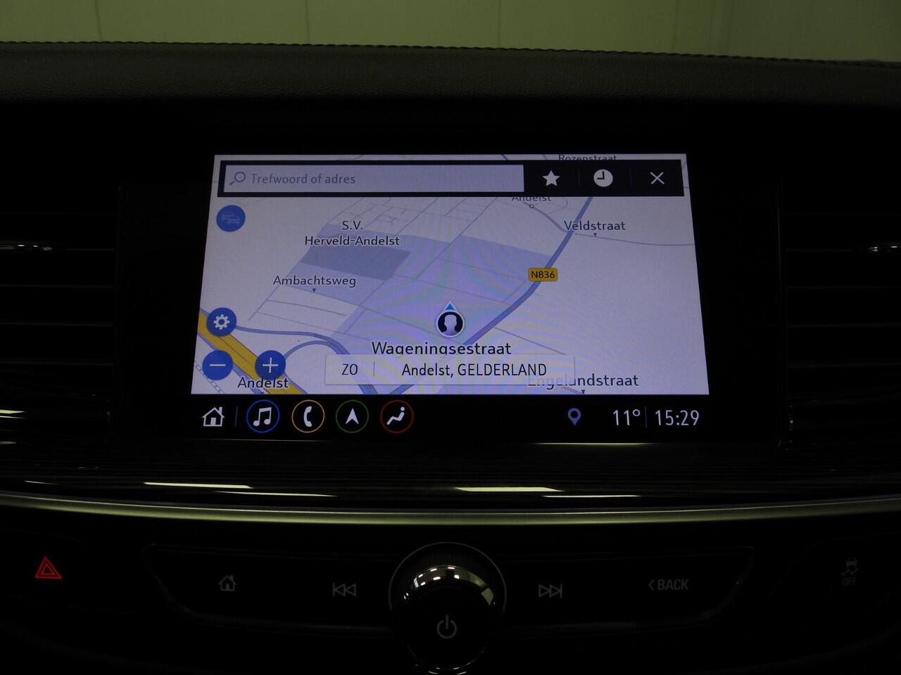 Opel INSIGNIA Sports Tourer 1.5 Turbo Business Executive NAVI/CAMERA/WINTERPACK/17"LMV!