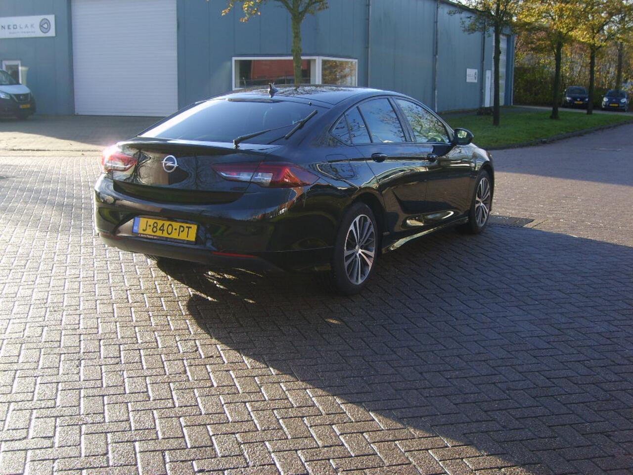 Opel INSIGNIA Grand Sport 1.5 Turbo Exclusive Automaat O P C