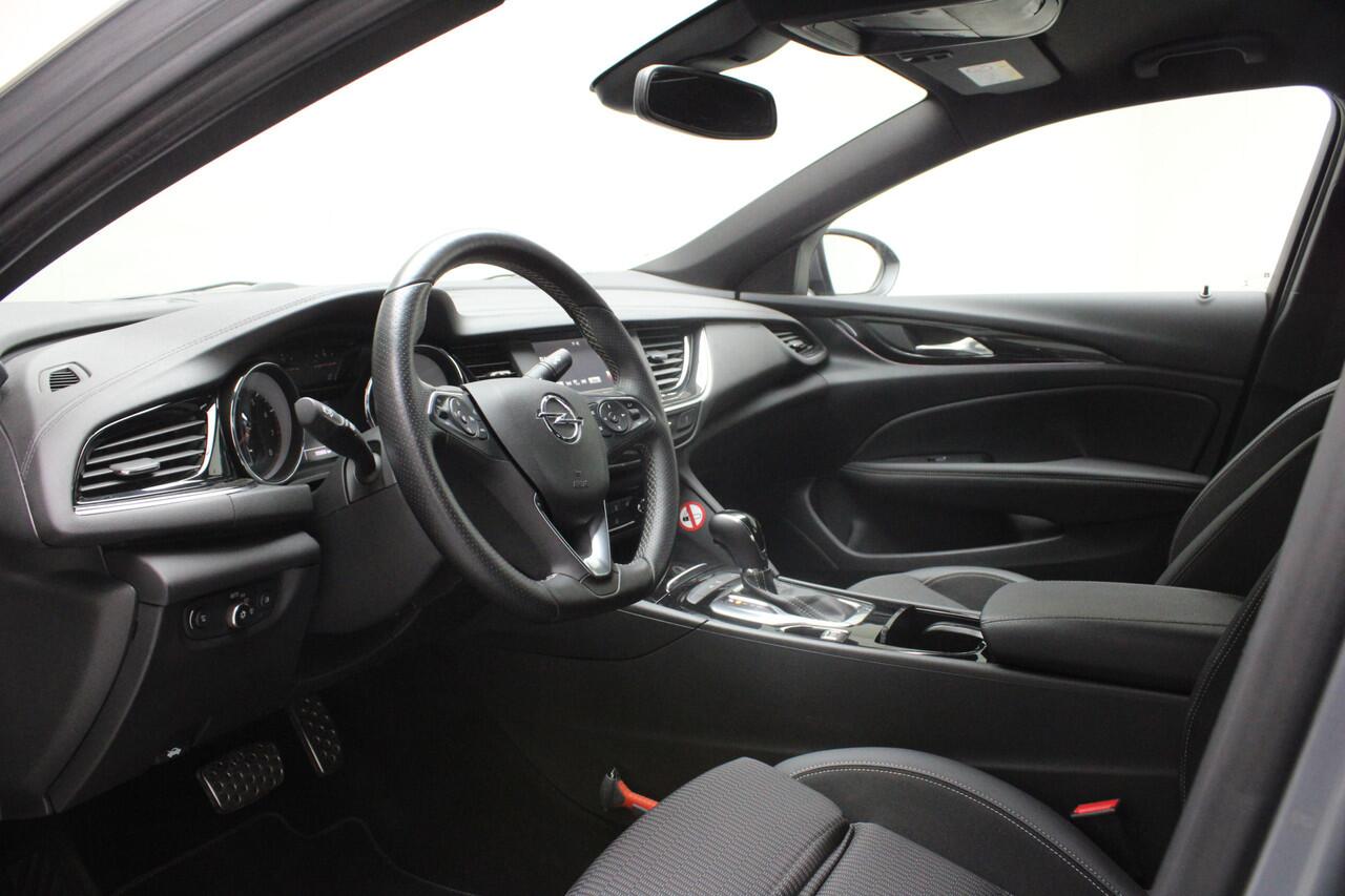 Opel INSIGNIA Gr Sport 1.5 T Business Executive | Automaat | PDC v&a | Luxe AGR Stoelen / Carplay / Keyless Entry