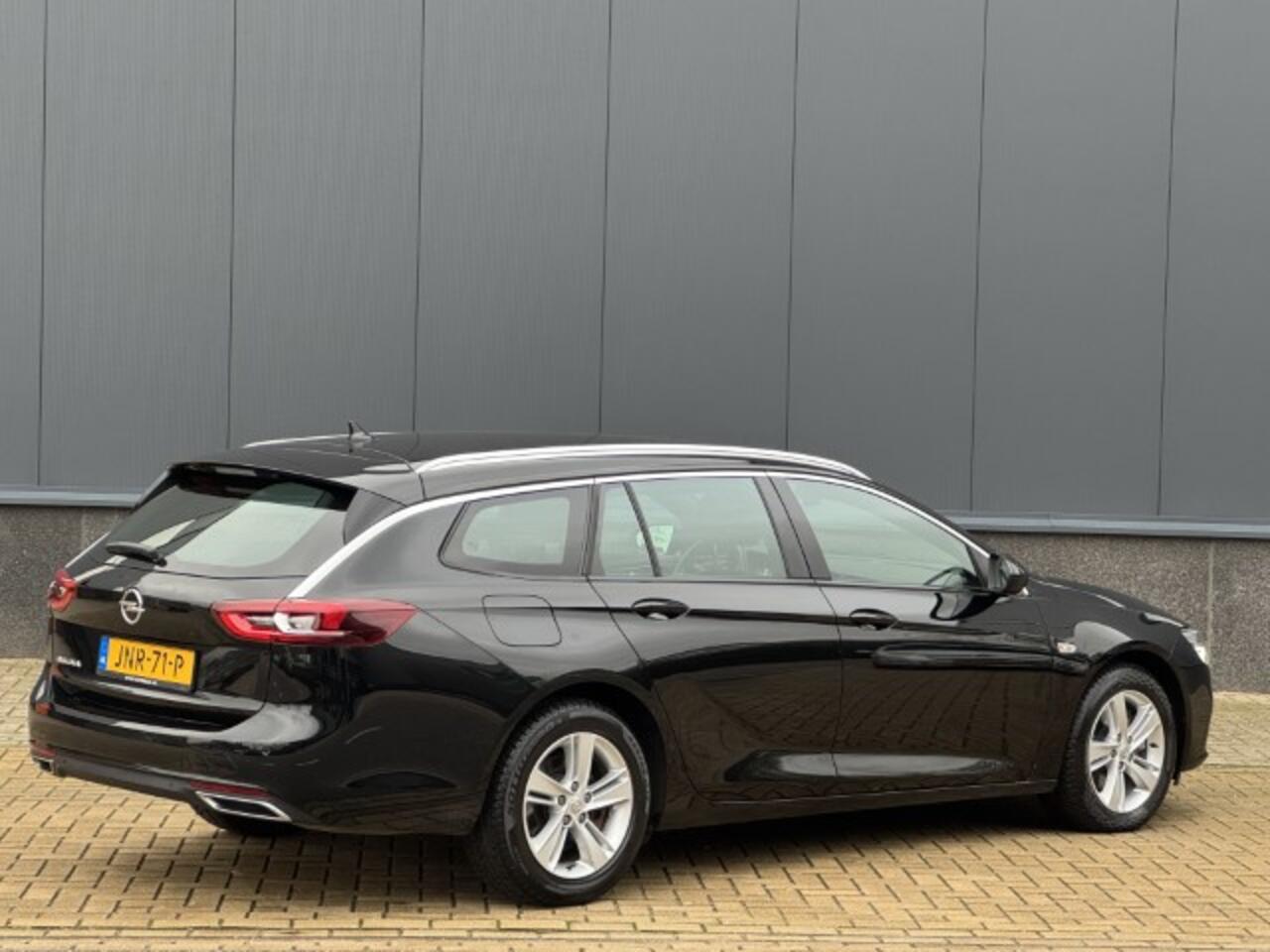 Opel INSIGNIA Sports Tourer 2.0 Turbo Business Elegance