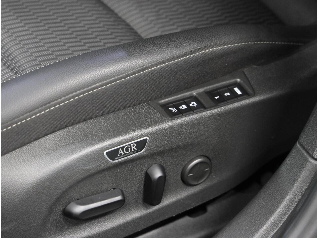 Opel INSIGNIA 165PK Turbo Executive OPC-LINE | 1ste eigenaar | Winterpakket | AppleCarplay/Android Auto | 360'Camera | Keyless | Dodehoekdetectie | Electrische AGR stoelen | FULL LED | Dodehoek Detectie | Adaptive Cruise Control | AUTOMAAT