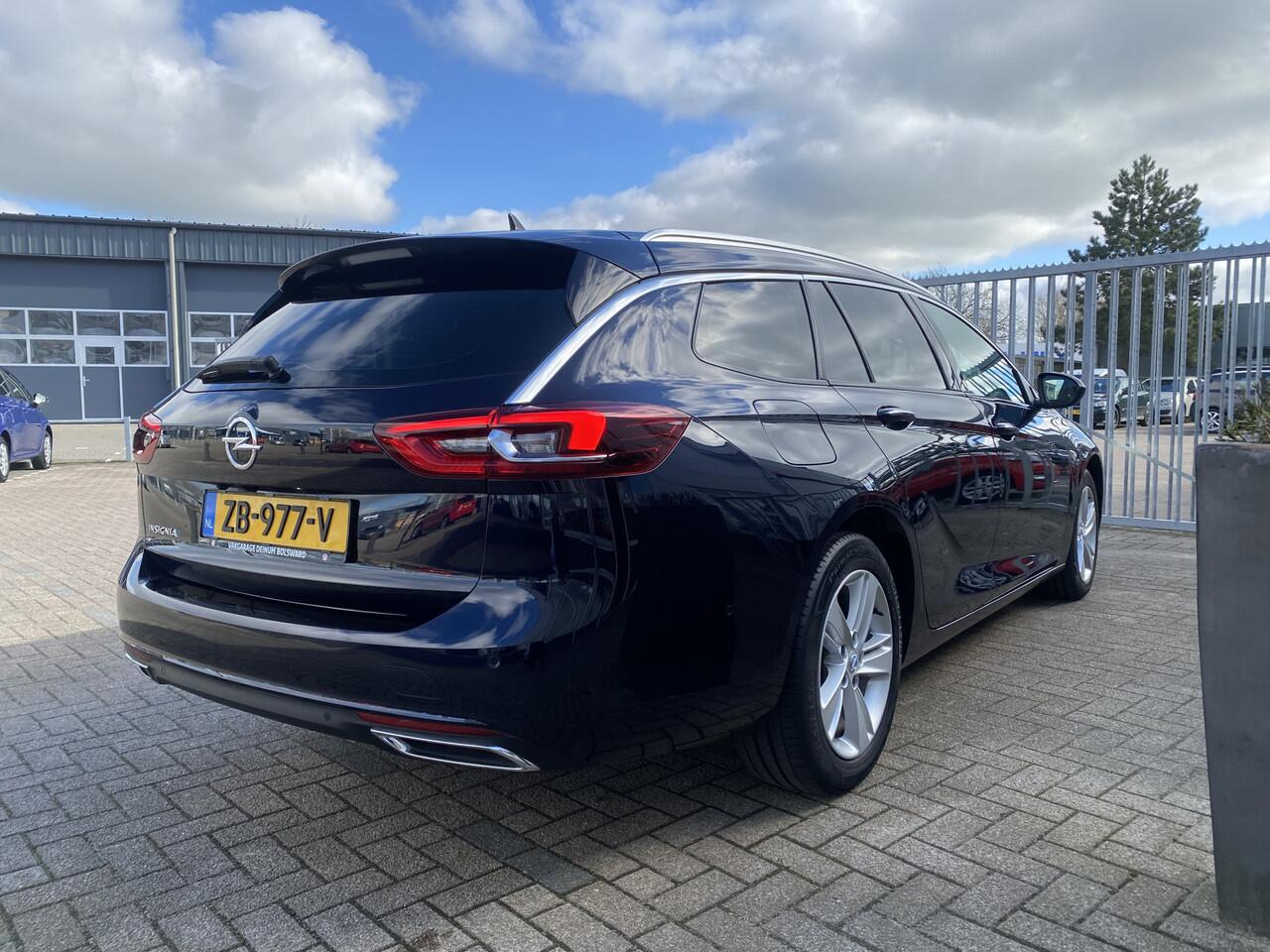 Opel INSIGNIA Sports Tourer 1.6 Turbo 200 PK Business Executive Comf.intr, Navi, Climate contr, massage/verw stoelen..