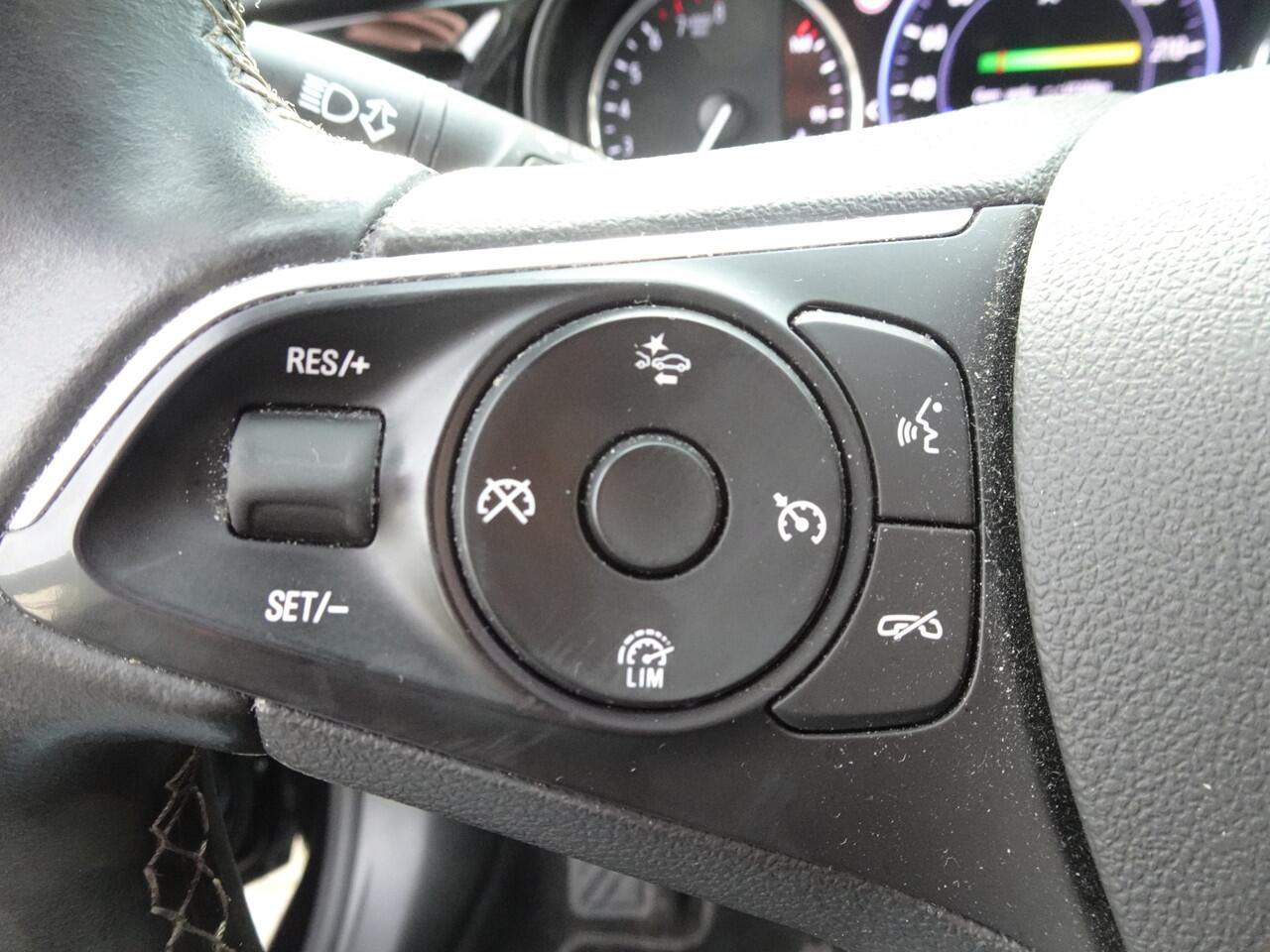 Opel INSIGNIA Grand Sport 1.5 Turbo Business Executive