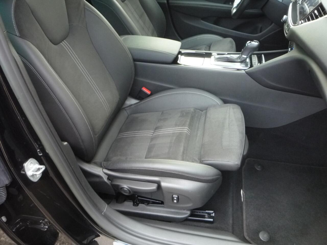 Opel INSIGNIA Grand Sport 2.0 Turbo (200Pk) GS-Line Full Options Géén Afleverkosten