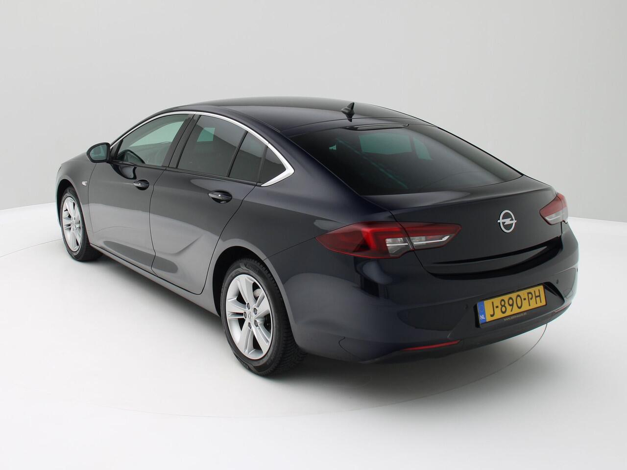 Opel INSIGNIA Grand Sport 1.5 Turbo Innovation / Carplay / Navi / Origineel NL