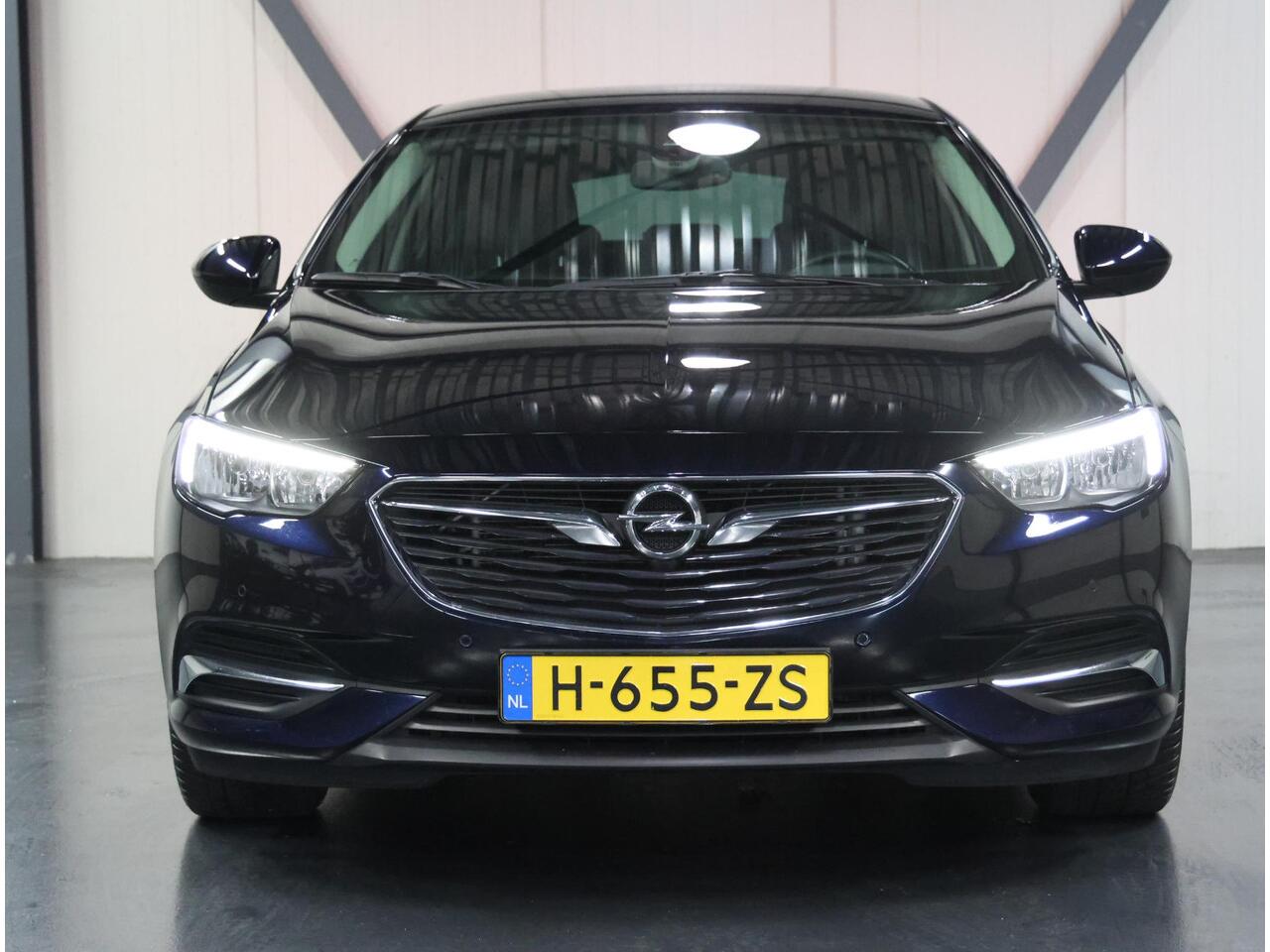 Opel INSIGNIA 165PK Executive | 1ste eigenaar | AUTOMAAT | AppleCarplay/Android Auto | Navigatie | LEER | Verwarmde Stoelen | Dodehoek Detectie | Parkeersensoren | Climate Control | Adaptive cruise control |