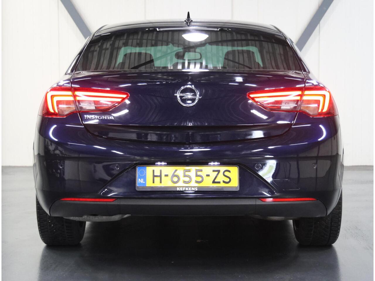 Opel INSIGNIA 165PK Executive | 1ste eigenaar | AUTOMAAT | AppleCarplay/Android Auto | Navigatie | LEER | Verwarmde Stoelen | Dodehoek Detectie | Parkeersensoren | Climate Control | Adaptive cruise control |