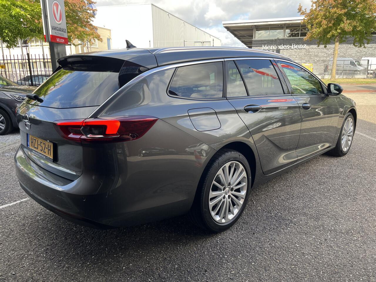 Opel INSIGNIA Sports Tourer 1.5 Turbo Innovation // LED // HALF LEDER // CAMERA+SENSOREN // NAVI // STUUR+STOELVERWARMING //