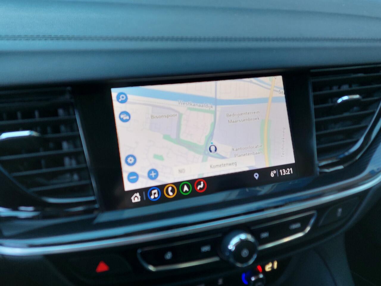 Opel INSIGNIA Sports Tourer 1.6 Turbo 200pk Automaat Business Executive | Navi | Apple Carplay+Android Auto | Clima | Cruise | Keyless Entry | Pdc V+A+Camera | Dodehoek+Rijstrooksensor | 18''lm | Trekhaak