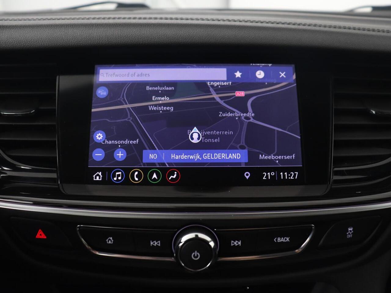 Opel INSIGNIA Sports Tourer 1.5 Turbo Business Executive | Leder | Trekhaak | Stoelverwarming | Camera | DAB | Carplay | Elektrische achterklep | LED