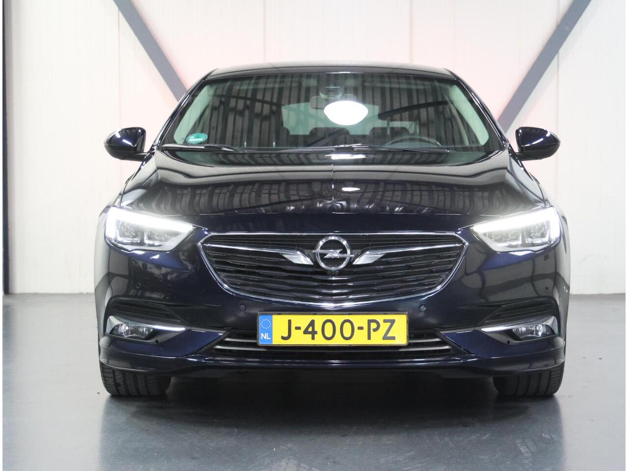 Opel INSIGNIA 165PK Executive | 1ste eigenaar | Winterpakket | OPC | AppleCarplay/Android Auto | 360'Camera | Keyless | Dodehoekdetectie | Electrische AGR stoelen | FULL LED | Dodehoek Detectie | Adaptive Cruise Control | AUTOMAAT