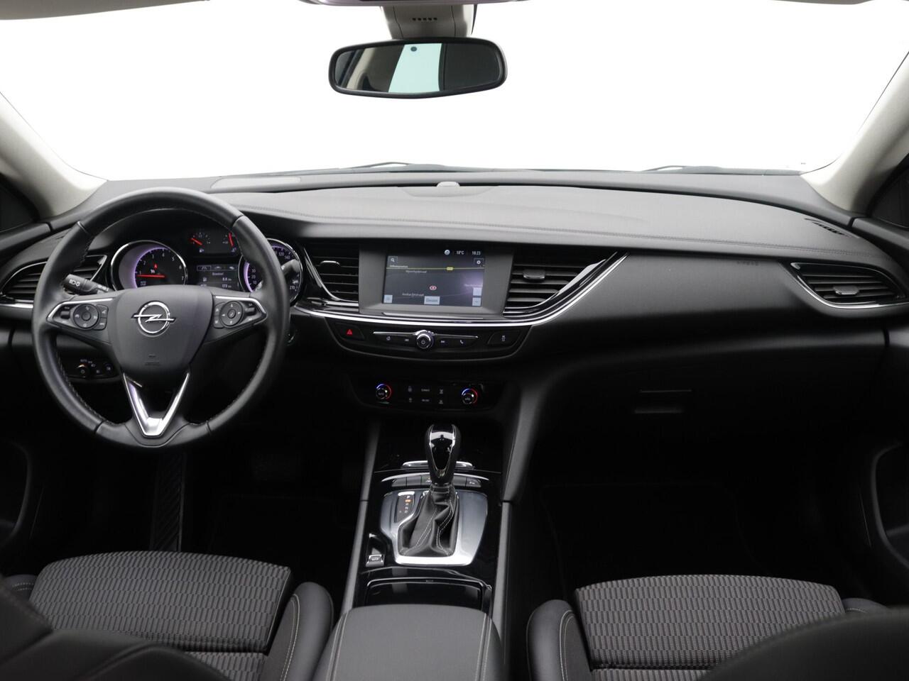 Opel INSIGNIA Grand Sport 1.5 Turbo Innovation / Carplay / Navi / Origineel NL