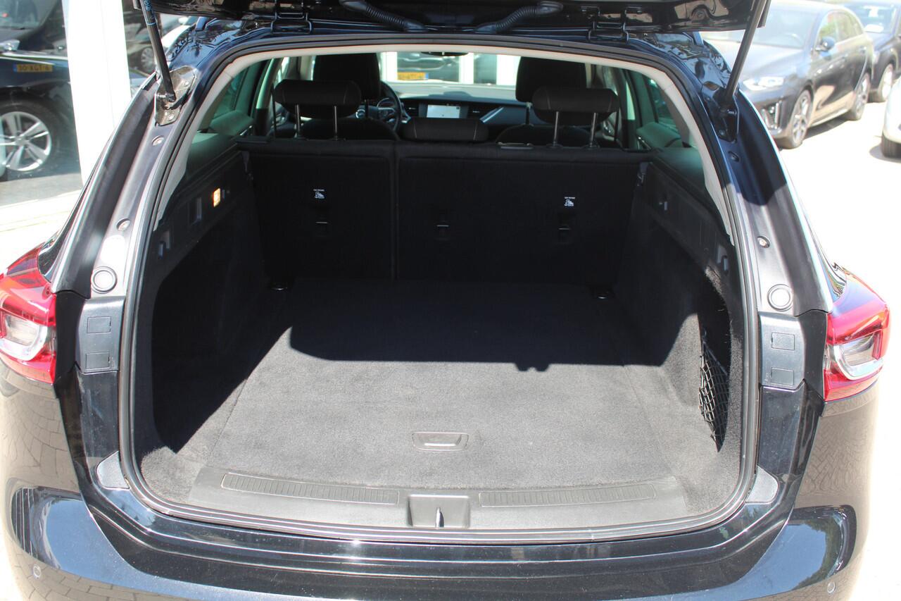 Opel INSIGNIA Sports Tourer 1.5 Turbo Business