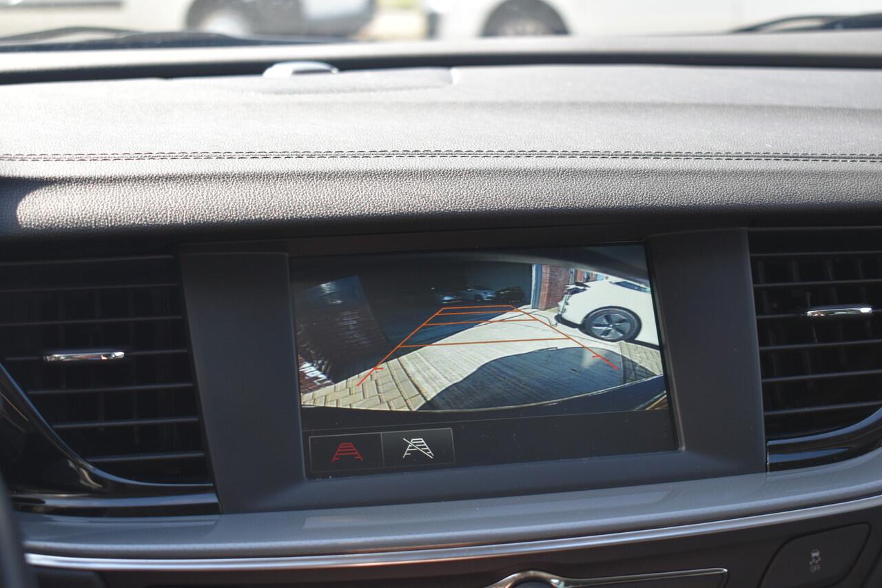 Opel INSIGNIA Sports Tourer 1.5 Turbo Business