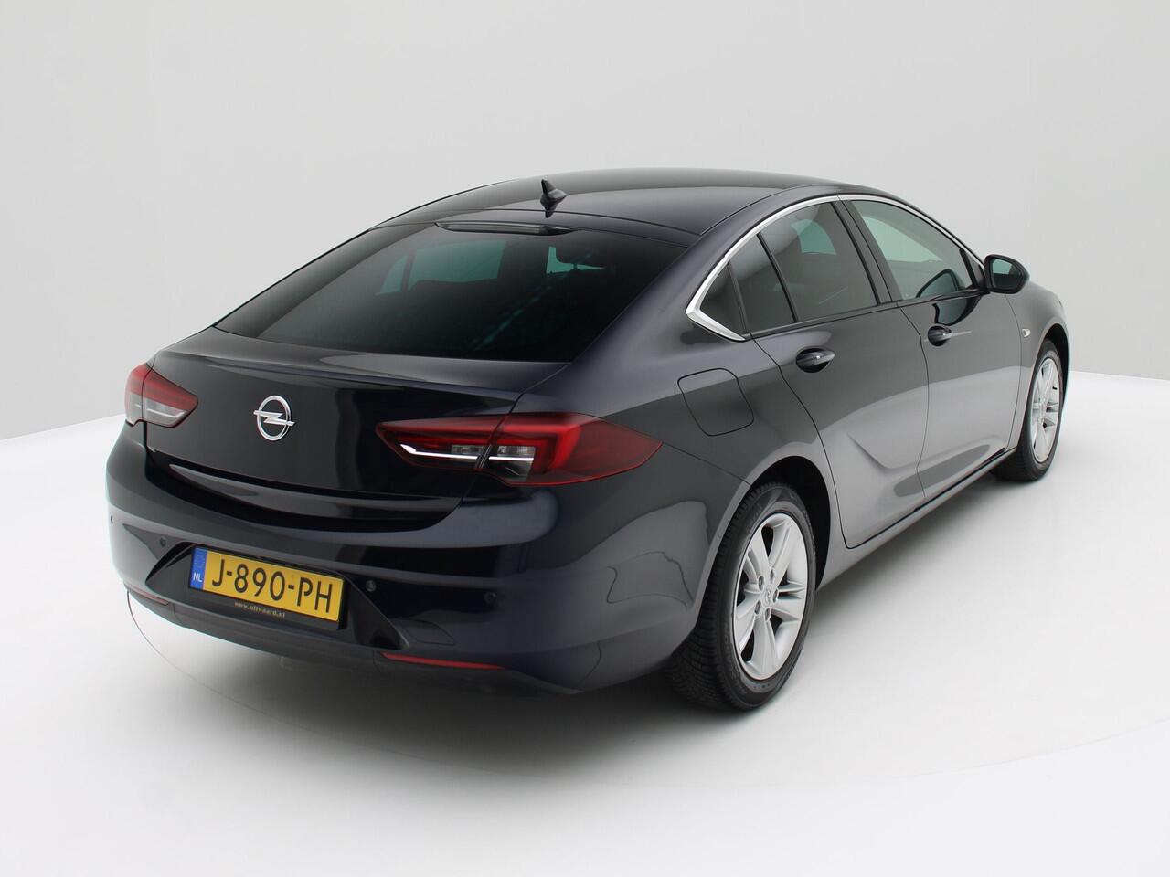 Opel INSIGNIA Grand Sport 1.5 Turbo Innovation / Carplay / Navi / Origineel NL