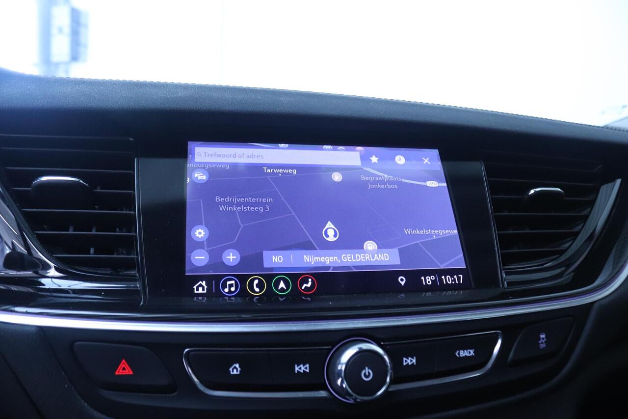 Opel INSIGNIA Grand Sport 1.5 Turbo Business Executive | Apple Carplay/Android Auto | Parkeersensoren voor, achter en camera | Navigatie | Trekhaak wegklapbaar |