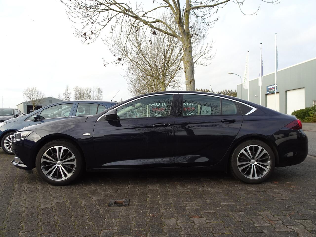 Opel INSIGNIA Grand Sport 1.5 Turbo Business Executive