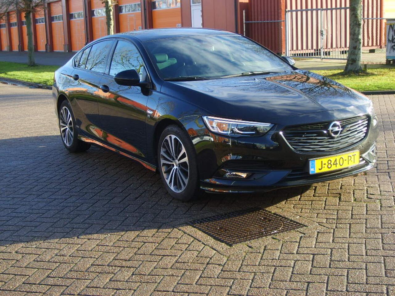 Opel INSIGNIA Grand Sport 1.5 Turbo Exclusive Automaat O P C