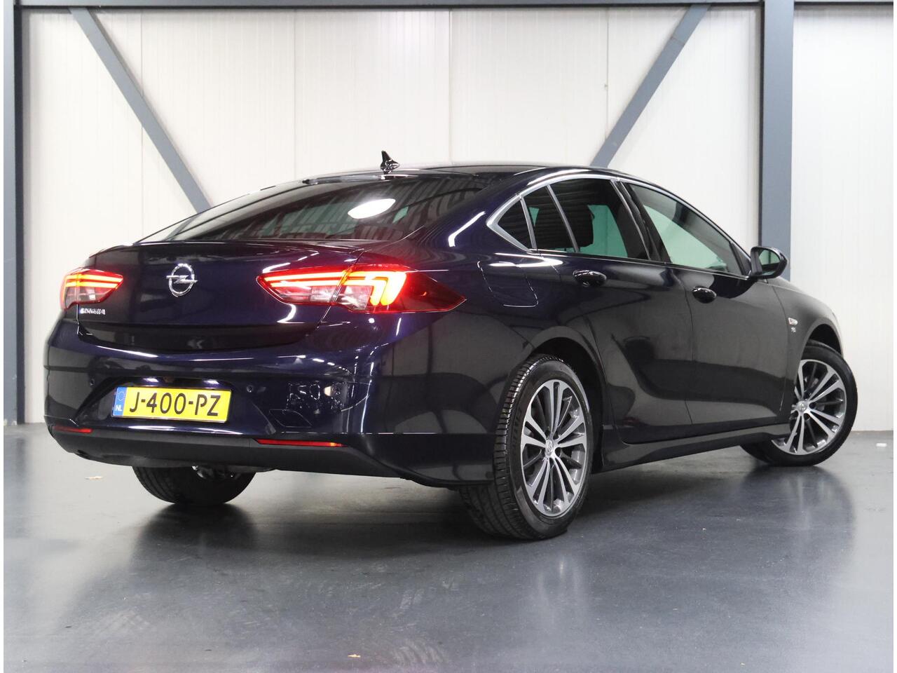 Opel INSIGNIA 165PK Turbo Executive OPC-LINE | 1ste eigenaar | Winterpakket | AppleCarplay/Android Auto | 360'Camera | Keyless | Dodehoekdetectie | Electrische AGR stoelen | FULL LED | Dodehoek Detectie | Adaptive Cruise Control | AUTOMAAT