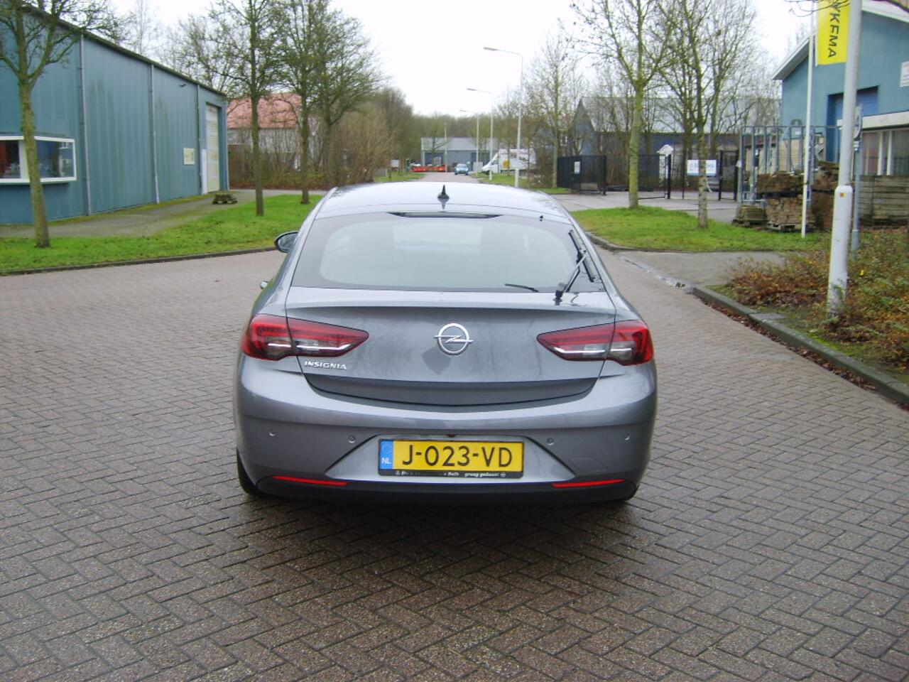 Opel INSIGNIA Grand Sport 1.5 Turbo Business Executive Schuifdak