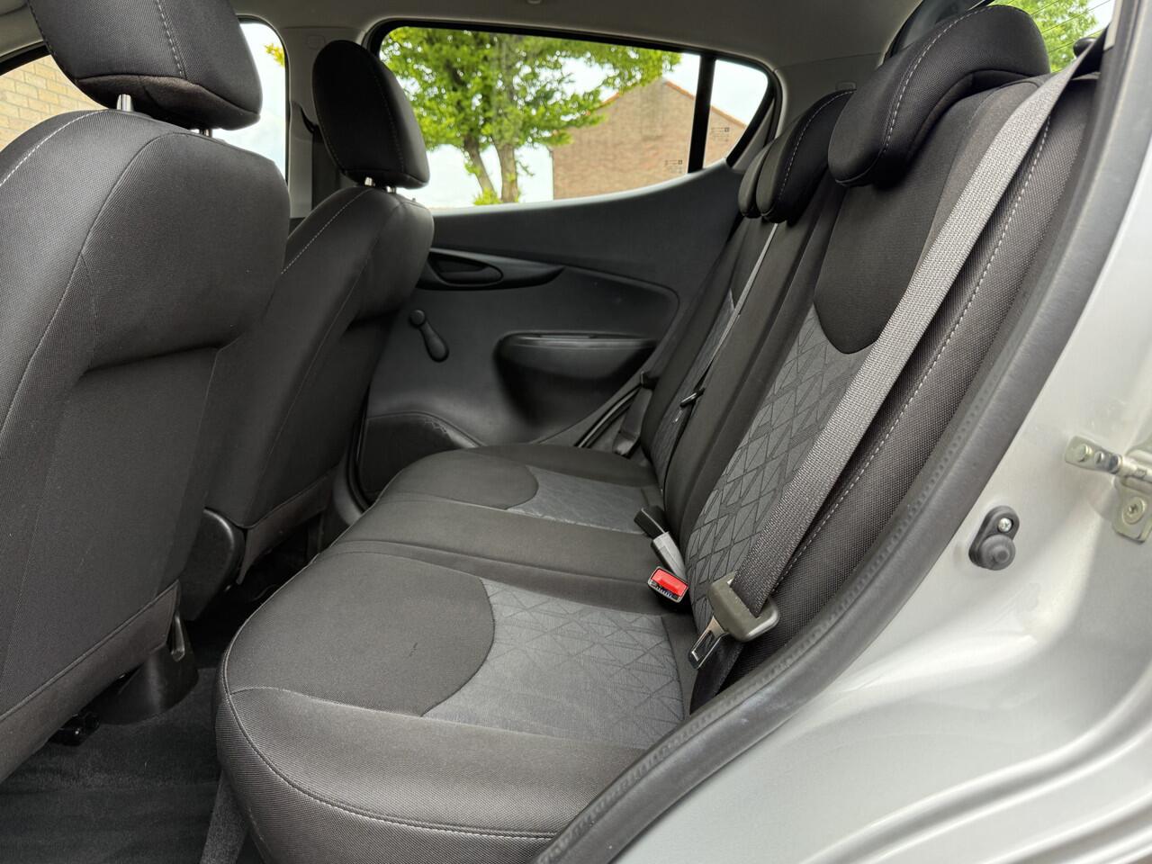 Opel KARL 1.0 ecoFLEX 120 Jaar Edition | Airco |